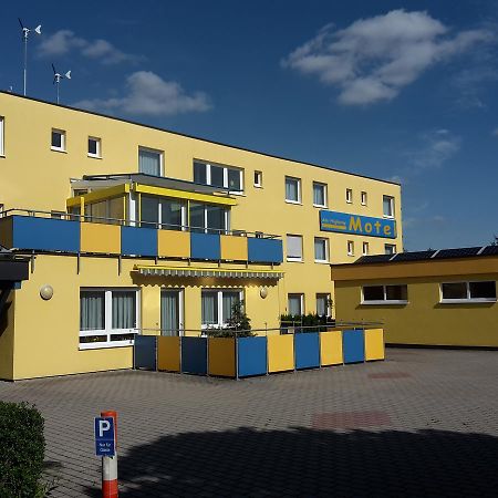 Motel Am Highway Althengstett Exterior foto